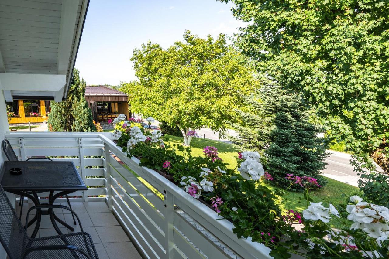 Rooms Degenija Annex Селиште-Дрежничко Экстерьер фото