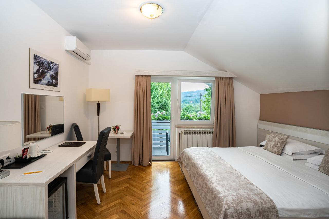 Rooms Degenija Annex Селиште-Дрежничко Экстерьер фото